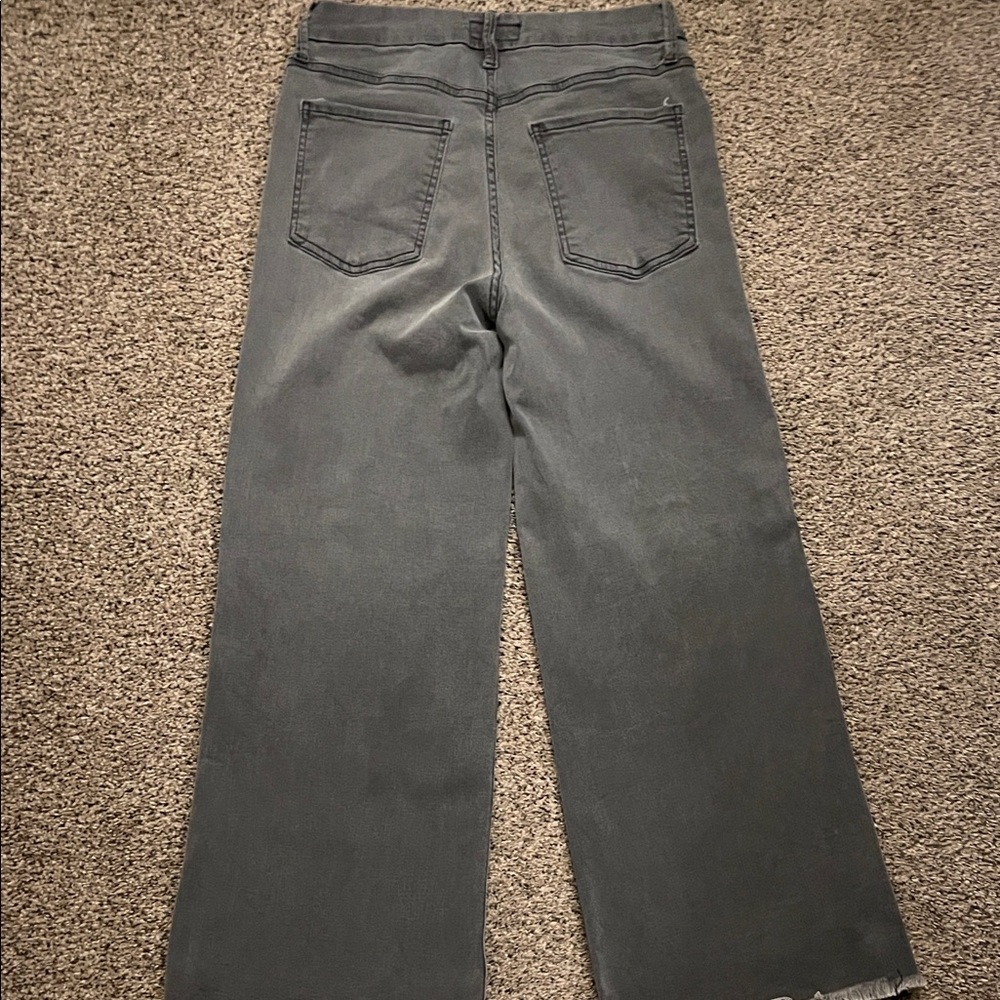Kut High Rise Wide Leg Jean - Raw Hem - Picture 5 of 5